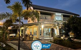 Airport One Station Hometel - Suvarnabhumi - Sha Extra Plus